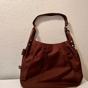 mosey crossbody bag ! 🧡